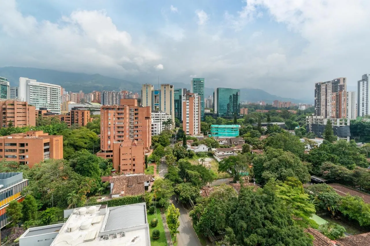 Apartamentos Go Living & Suites By Housy Host Medellín 0*,  Colômbia