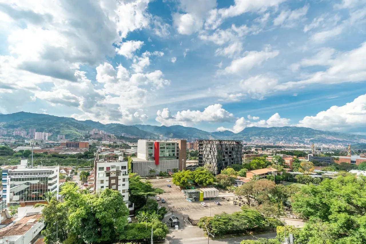 Apartamentos Go Living & Suites By Housy Host Medellín 0*,  Colômbia