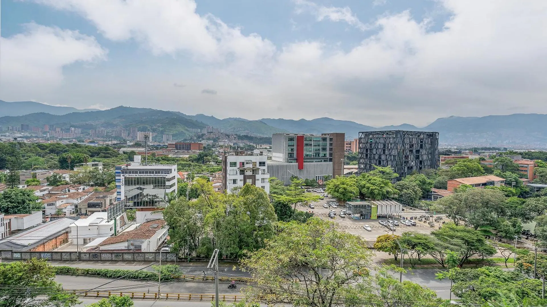 Apart-hotel Apartamentos Go Living & Suites By Housy Host Medellín