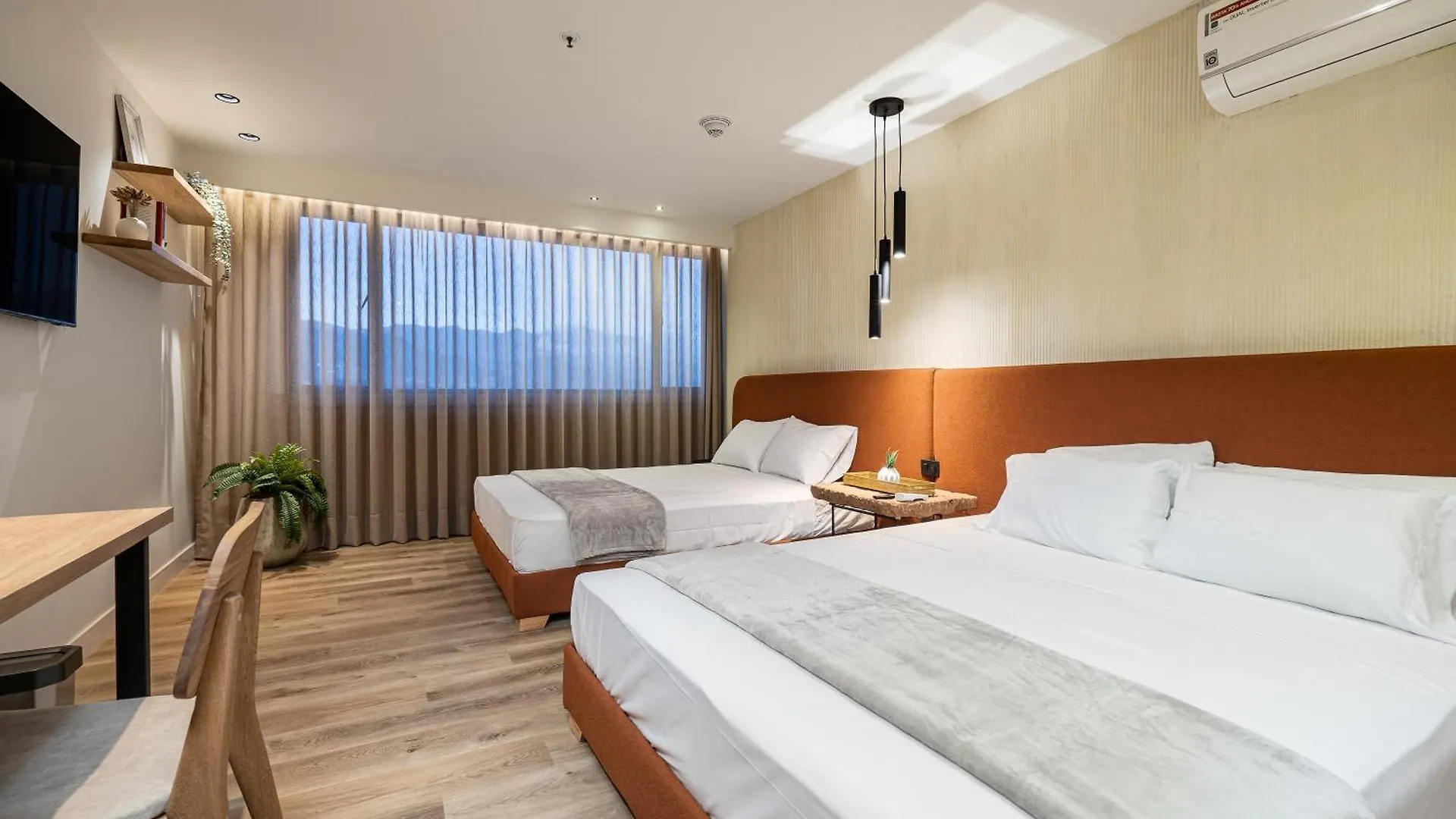Apartamentos Go Living & Suites By Housy Host Medellín Apart-hotel