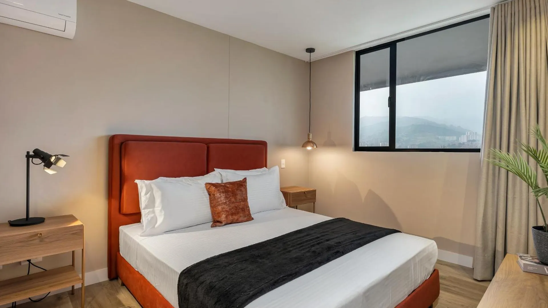 Apart-hotel Apartamentos Go Living & Suites By Housy Host Medellín